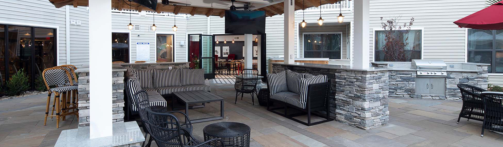 Location hero banner